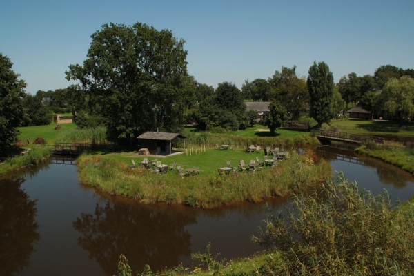buiten trouwen
